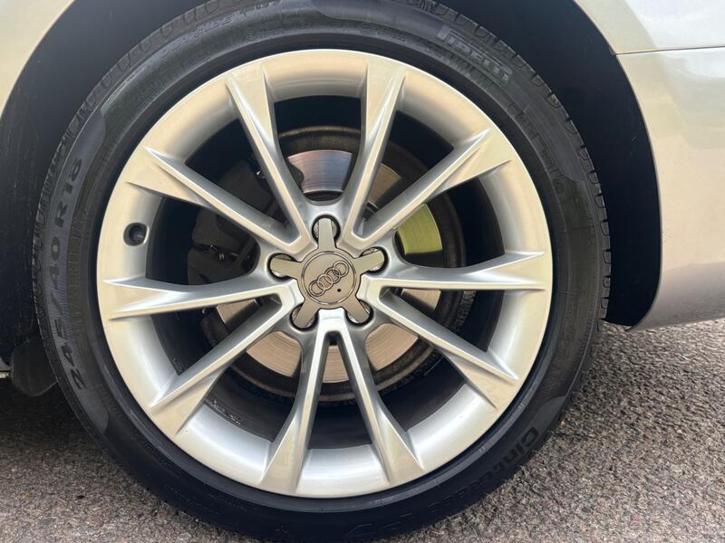 AUDI A5