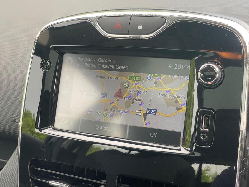 RENAULT CLIO