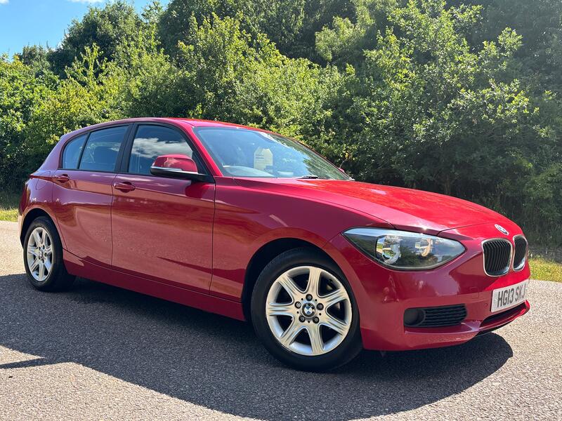 BMW 1 SERIES