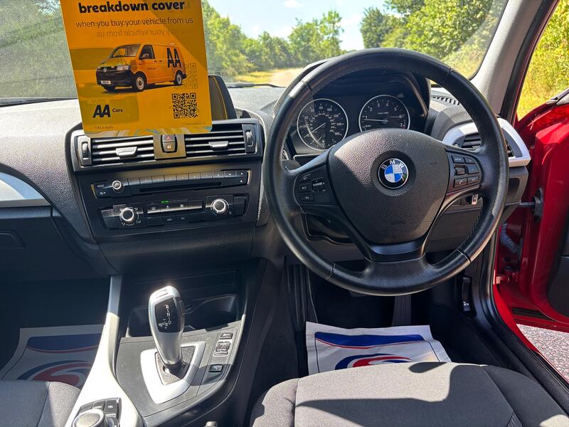 BMW 1 SERIES