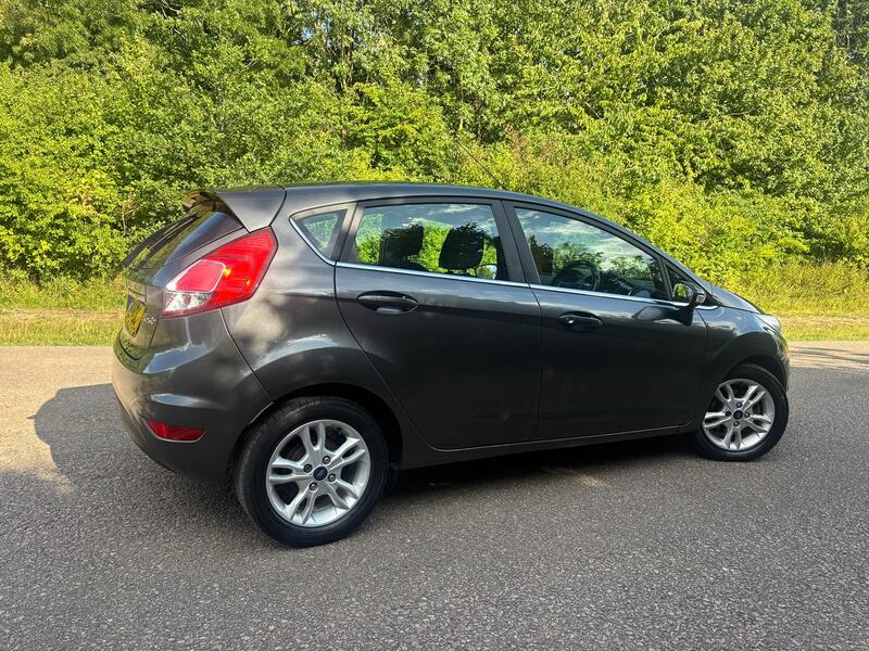 FORD FIESTA