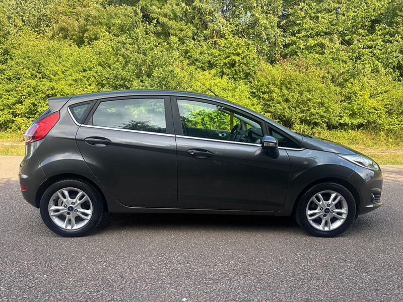 FORD FIESTA