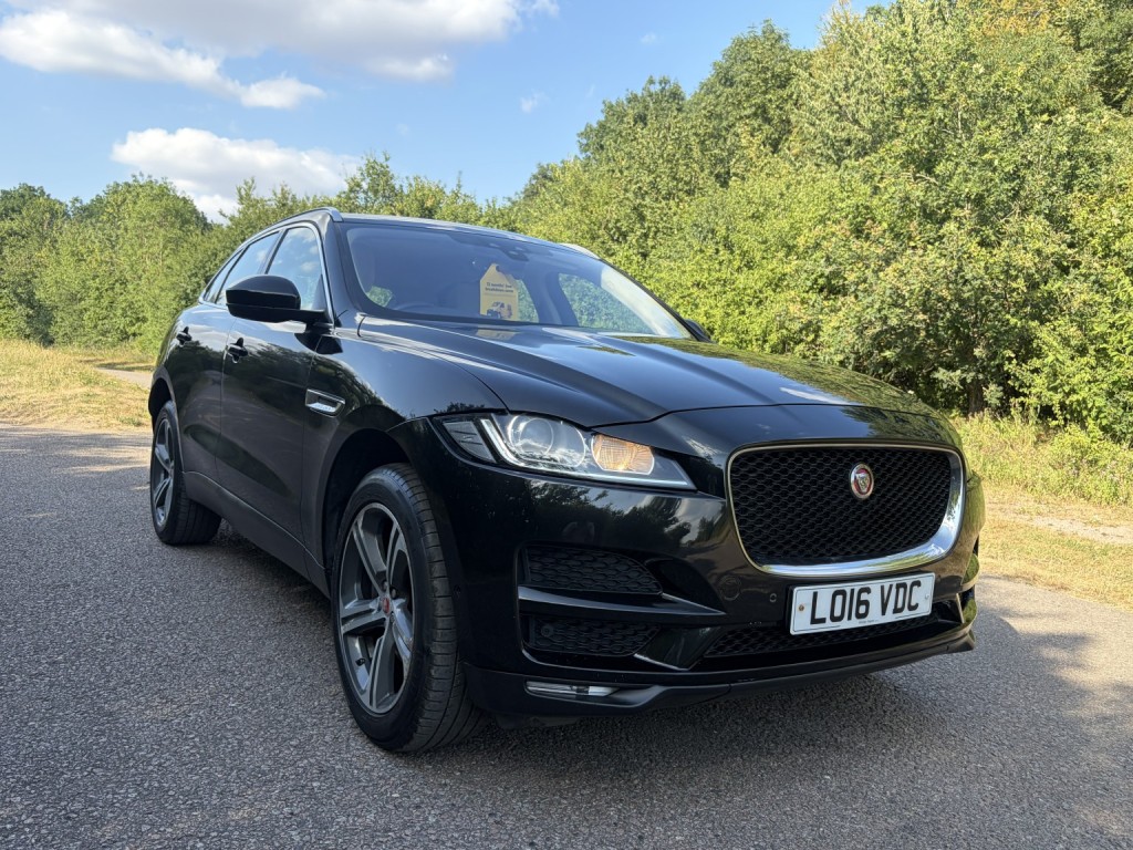 2016 Jaguar F-pace